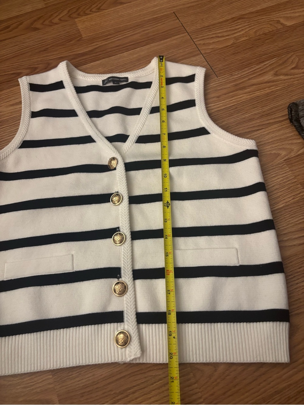 Adrianna Papell Striped V-Neck Sweater Vest Size Small - Picture 6 of 8